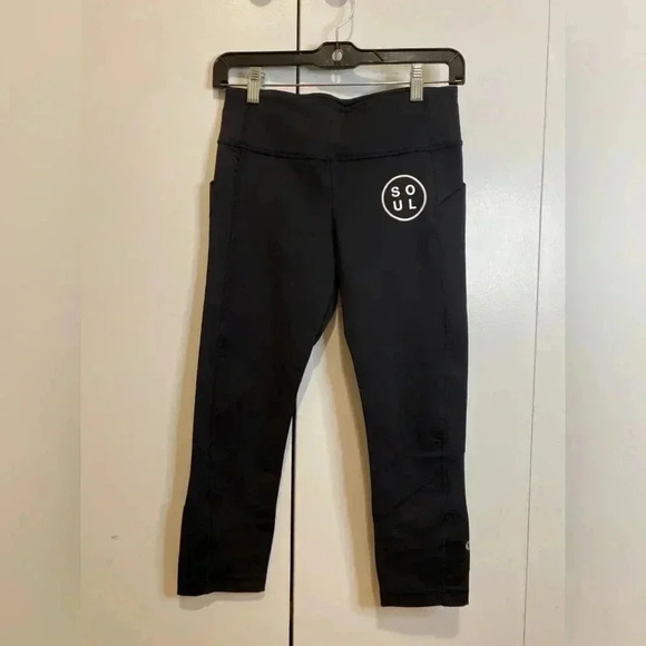 Lululemon & Soul Cycle Collaboration Black Pace Rival Crop  Legging’s 22” Size 6 - Picture 1 of 13